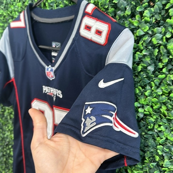 Nike New England Patriots #87 Gronkowski Navy Blue Women's NFL Jersey in small - Picture 6 of 8